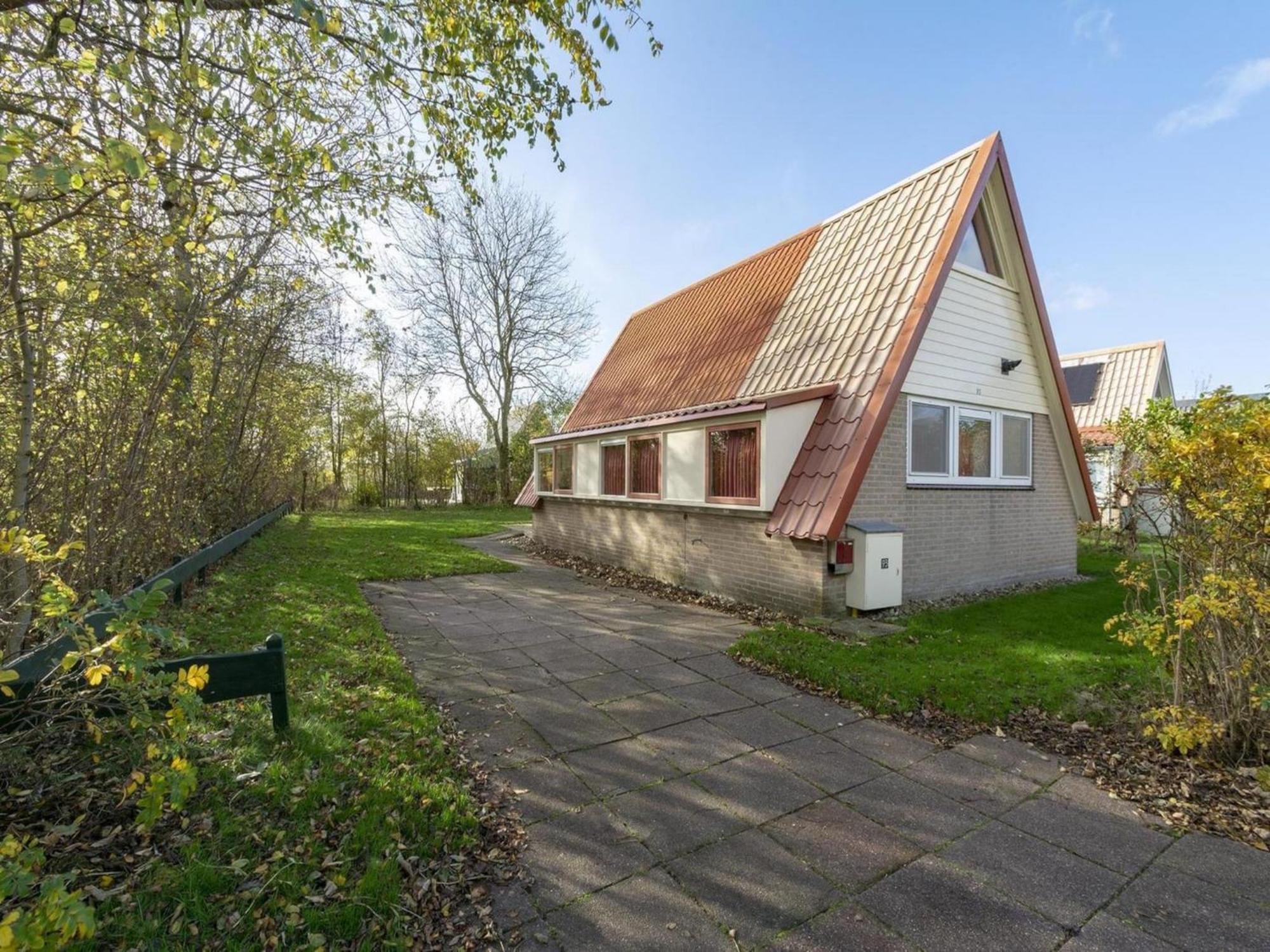 Alluring Home With Garden Callantsoog Eksteriør bilde